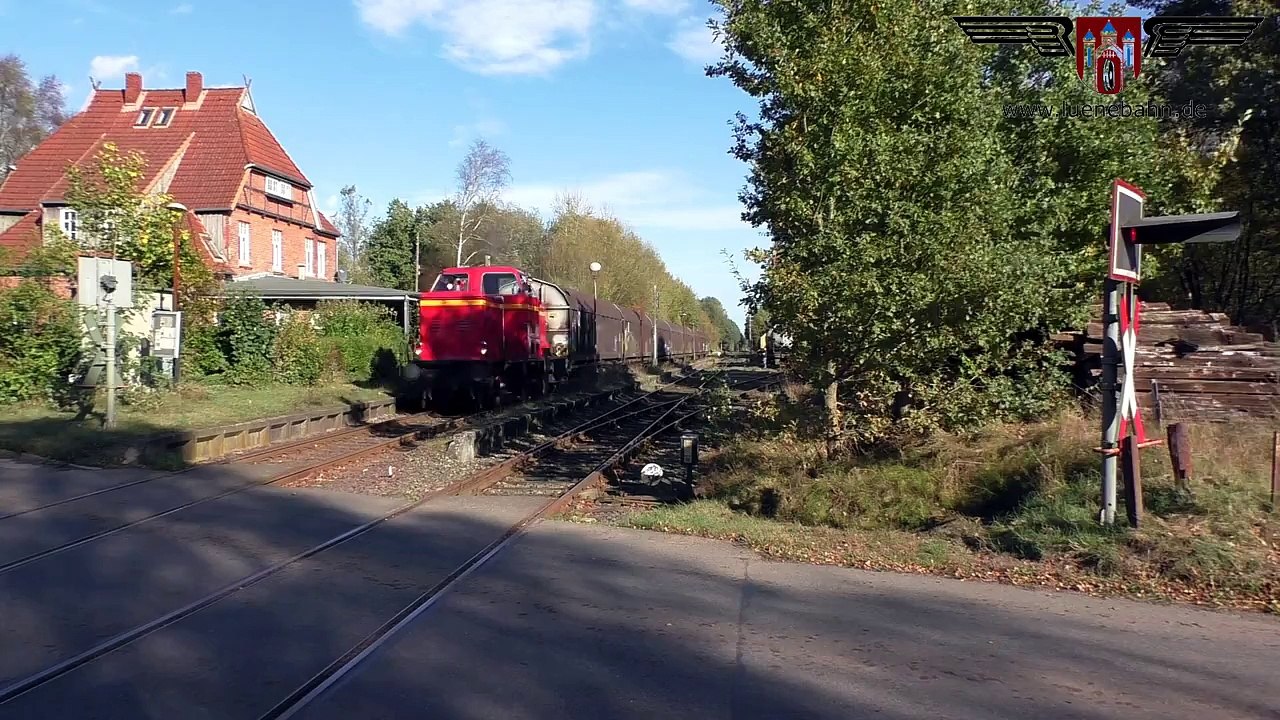 AVL-Lok 46-01 mit Guterwagen auf der Gebirgsbahn der OHE - MaK-Sound