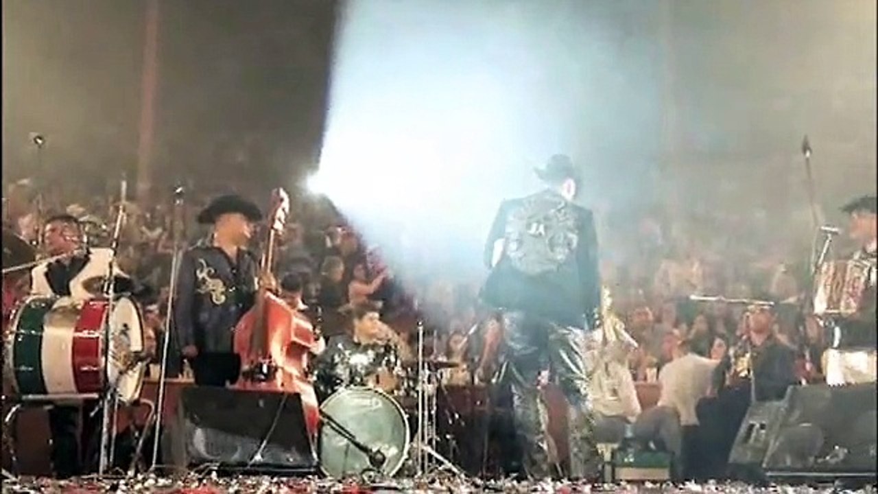 Julion Alvarez - El Bombon