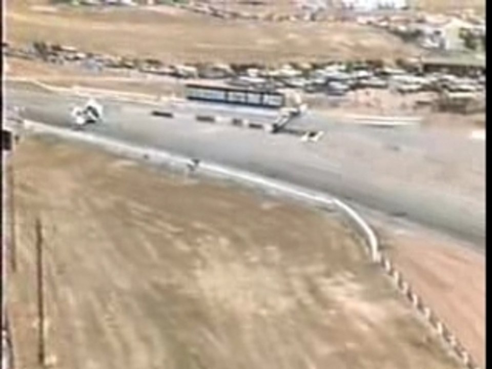 1986 Riverside Lyn St James big crash