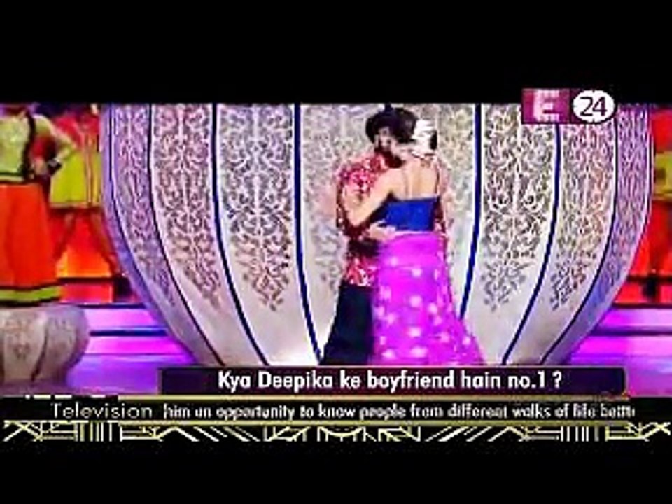 Katrina Aur Deepika Ke Beech Boyfriend Ke Liye Hua War 21st February 2015 www.apnicommunity.com