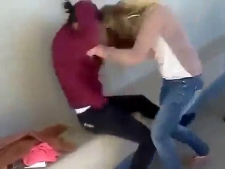 Funny & Crazy girl fight