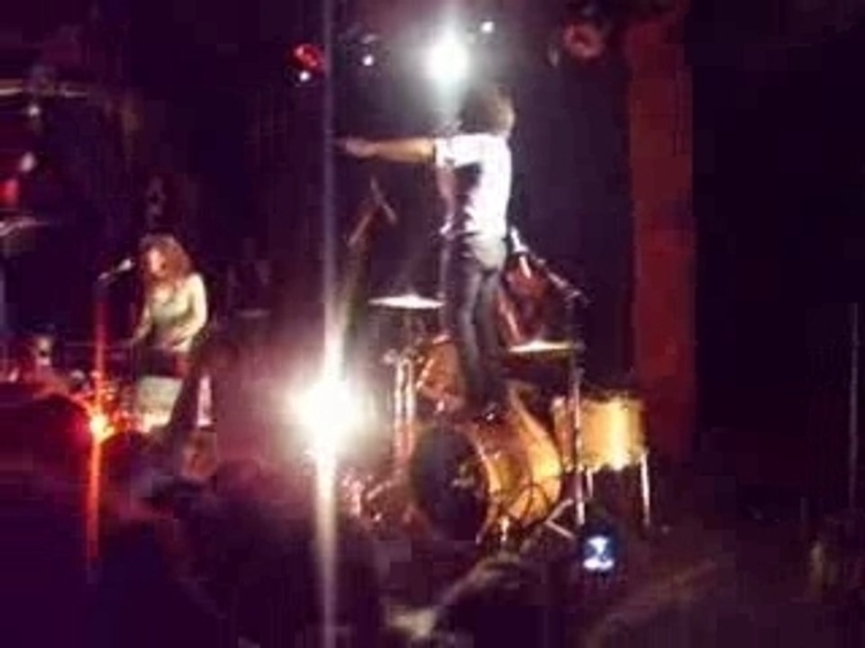 Blood arm - Mass Murders(Live)