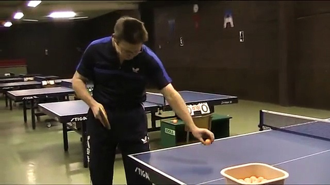 Table tennis tipstable tennis techniques forehand top spin / loop