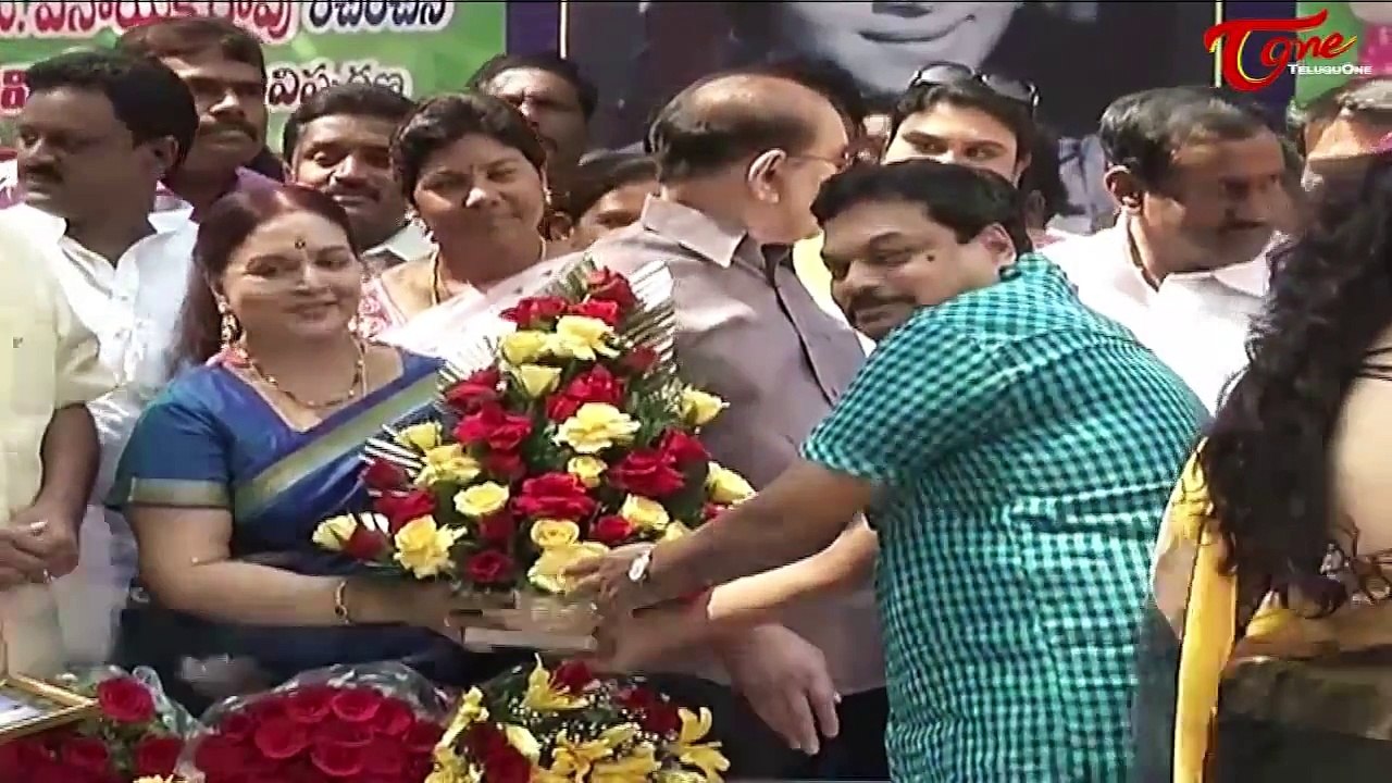 Vijaya Nirmala Birthday Celebrations || Guinness Book Vijetha Book Launch