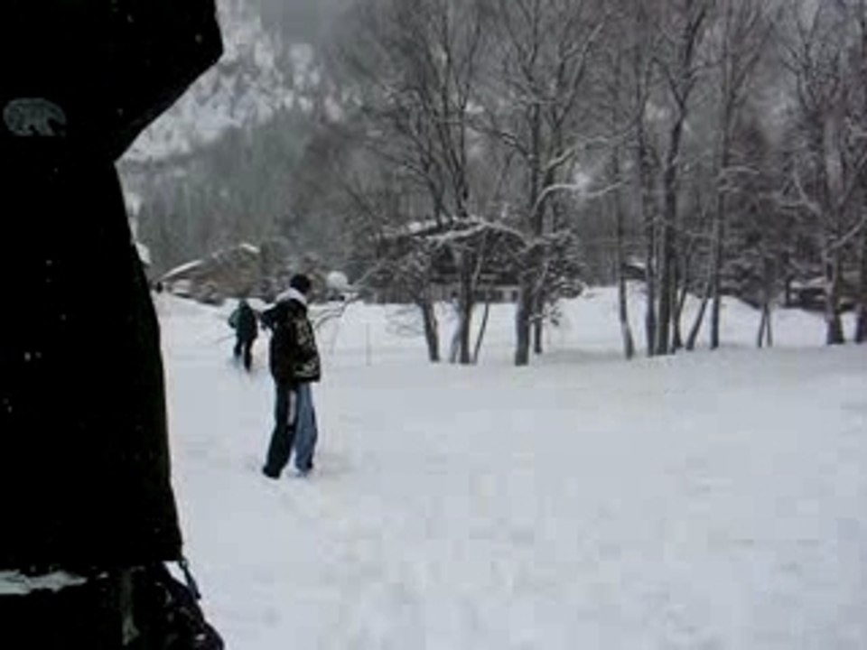 Back flip par Théo 2006