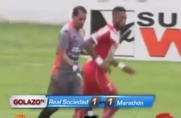 Expulsé pour avoir donné une fessée