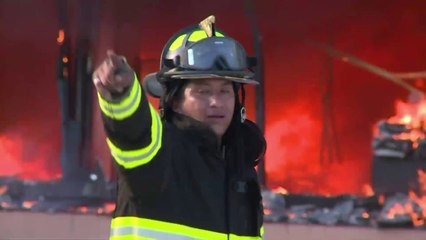 Mexican state HQ torched in demo for missing students