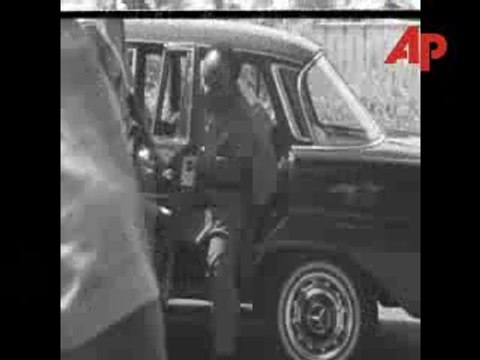 12 June 1967 Gowon swears in his cabinet as Nigeria prepares attack the newly declared Igbo republic of Biafra