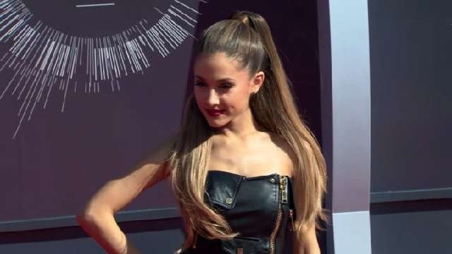 Jessie J Defends Ariana Grande