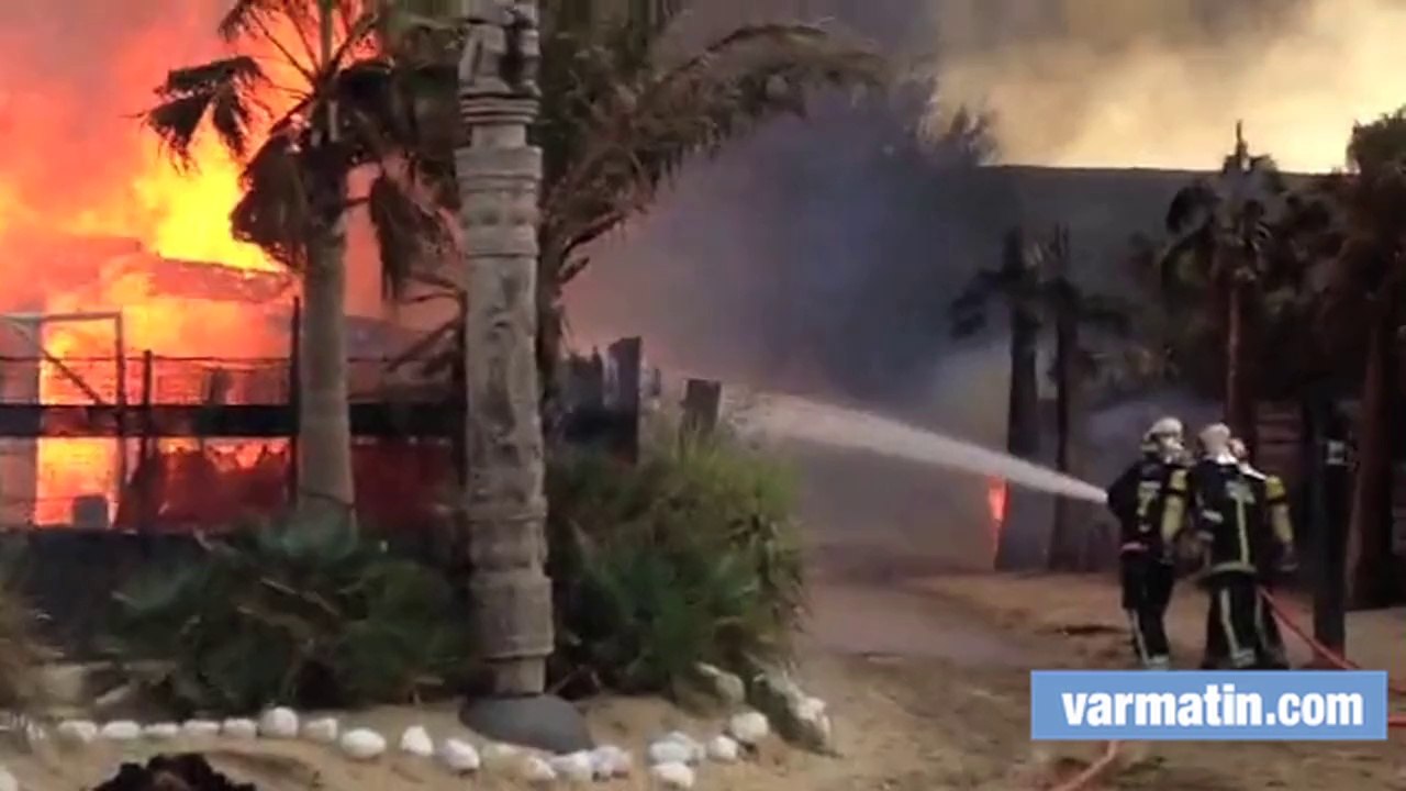 Le restaurant de plage Tiki Beach de Pampelonne détruit par le feu