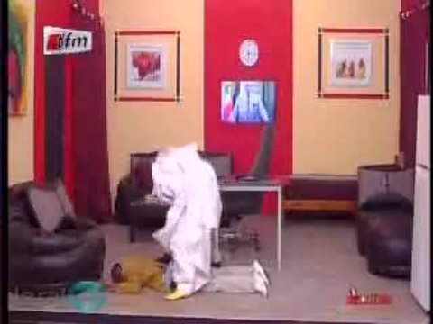 Kouthia Show raille Me Abdoulaye Wade de ce mardi Partie1