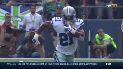 Randle takes off for a 38-yard run