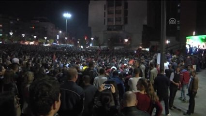 Olaylı Maç" Sonrası Arnavutlar Sokağa Döküldü