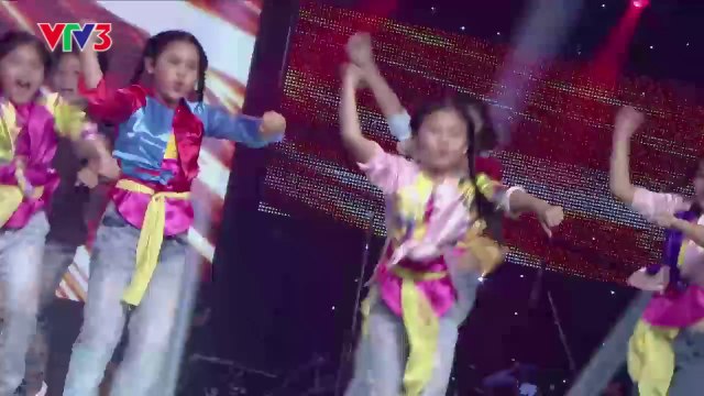 Vòng liveshow 4 - Liên khúc Ngựa ô thương nhớ, Vọng cổ buồn - Nguyễn Linh Lan - Giọng hát Việt nhí 2013 - m.thuymien.com