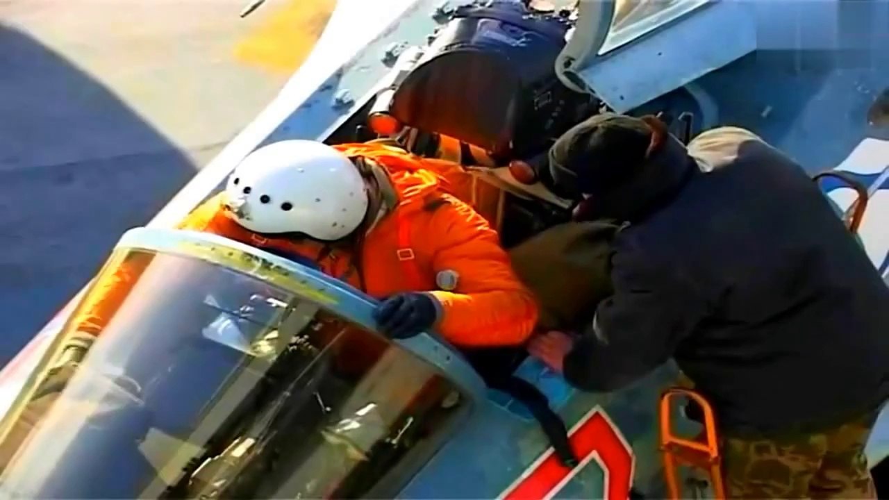 Russian Aircraft Carrier in Syria - Admiral Kuznetsov