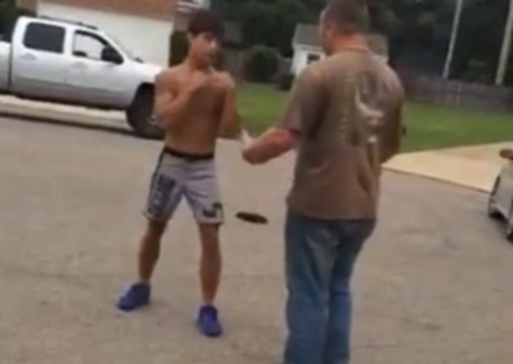 Bully - 34 Year Old Man VS 17 Year Old Kid