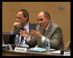 Table ronde sur la crise financière internationale, avec MM. René Ricol, auteur d'un rapport sur la crise financière, Michel Aglietta et Jean Tirole, économistes - Jeudi 9 Octobre 2008