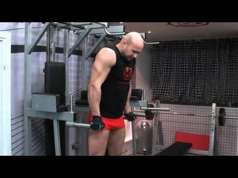 Тренировка дома и на турнике - № 276. Отжимания на брусьях в трицепсовом стиле