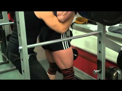 Как накачать ноги и ягодицы - № 291. Частичные приседания с большим весом 250 кг