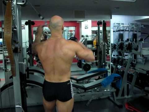 Как накачать трицепс. - №128. Французский жим у верхнего блока