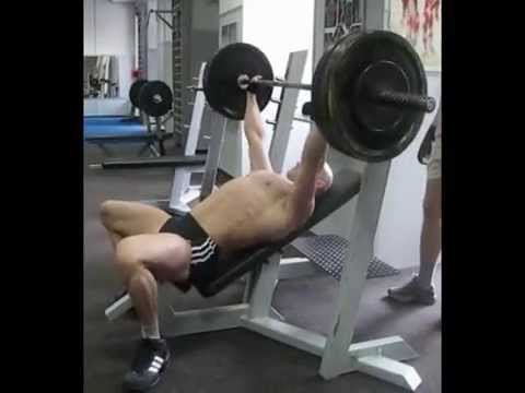 Архив. Безопасный жим на наклонной скамье (штанги лежа)