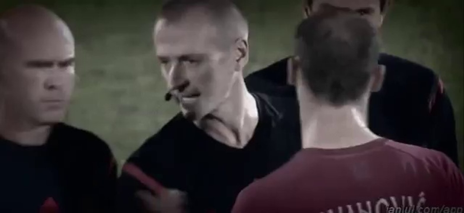 Match Interrupted Because a Drone With a Flag Hanging - Serbia Vs Albania 0-0 (Euro) 14.10.2014