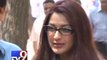Bollywood actress Sonali Bendre casts her vote in Mumbai - Tv9 Gujarati