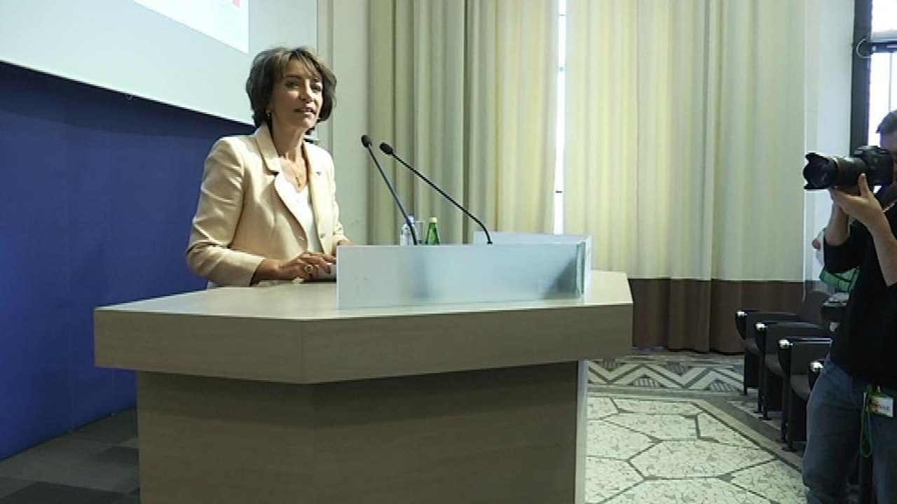 Prévention et meilleur accès aux soins: des priorités pour Touraine