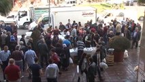 Balıkçılardan Seyyar Satıcılara Müzikli Protesto