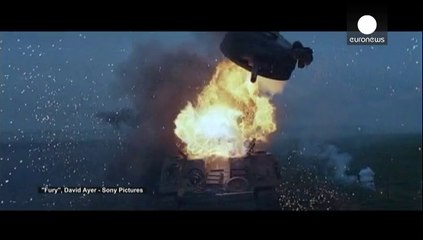 Frères d'armes (dont Brad Pitt) dans un char...