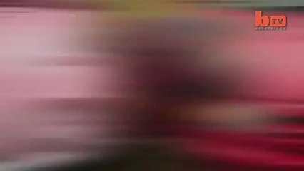 700'den Fazla Arabayla Sevişen Eksantrik Adam