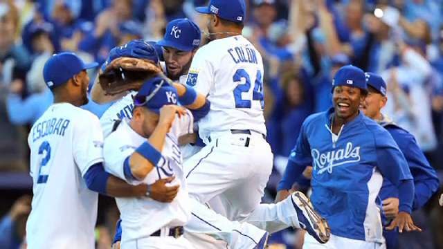 Royals Sweep, Advance to World Series