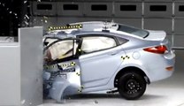Hyundai Accent - Dar alanlı çarpışma testi