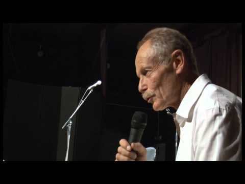 Napoli - Erri De Luca presenta La musica provata (15.10.14)