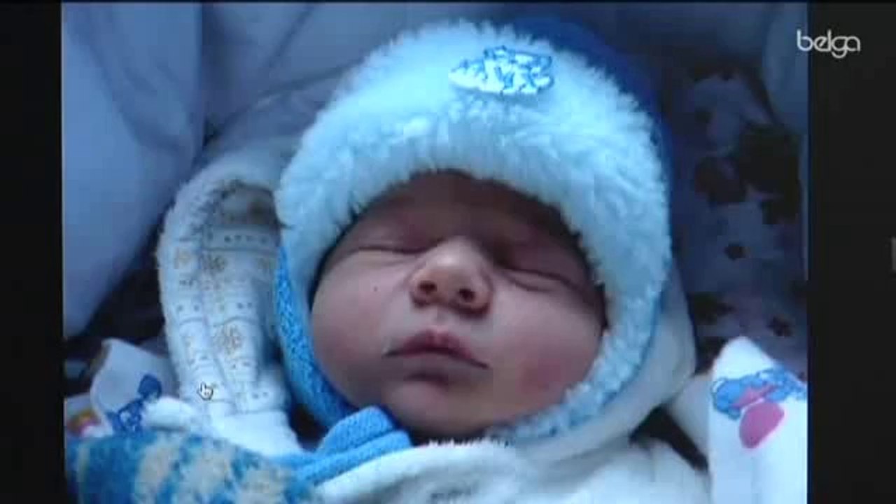 Un couple gay belge récupère son fils adoptif