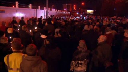 Veillée à la mémoire d'un Indien tué en pleine rue