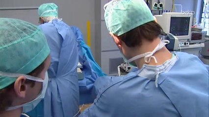 Première greffe de visage en Belgique: un succès