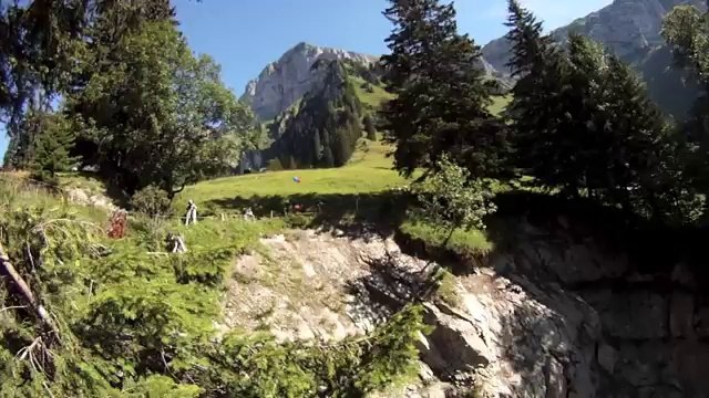 Basejump : Jeb Corliss Grinding The Crack