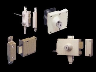 artisan serrurier Courpalay Â 77540 Tel: 01 56 47 07 89 Volet roulant electrique Â