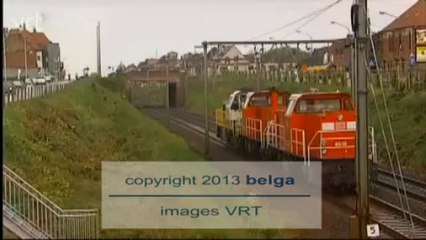 Schellebelle: deux wagons vidés de leur contenu