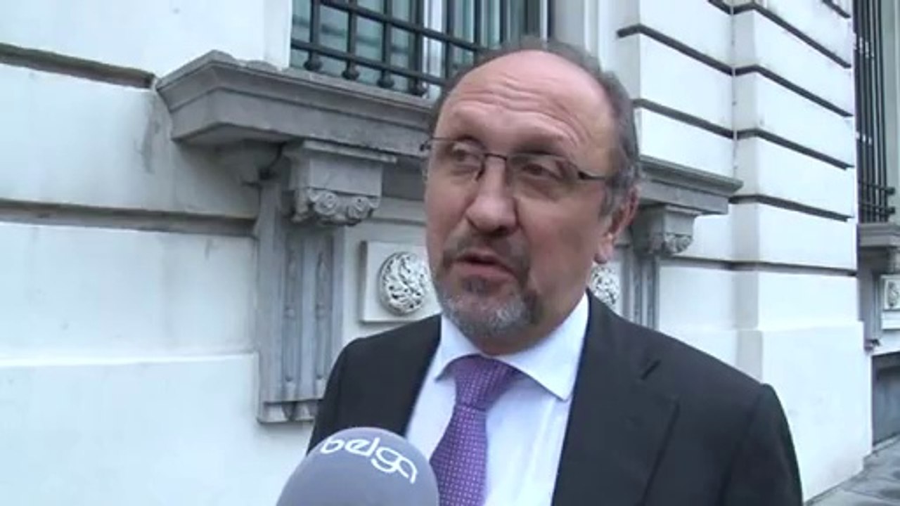 Vente de produits financiers par les assureurs: "Les consommateurs mieux protégés"