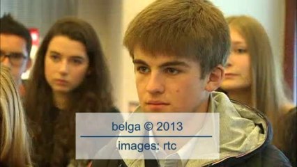 Les rhétos à l'assaut des universités pour les vacances