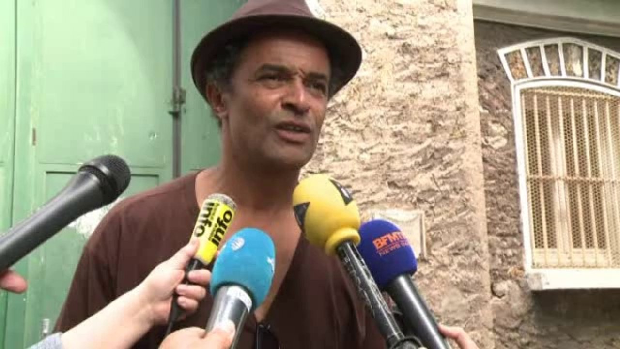 Yannick Noah donne un concert à la prison de Fresnes