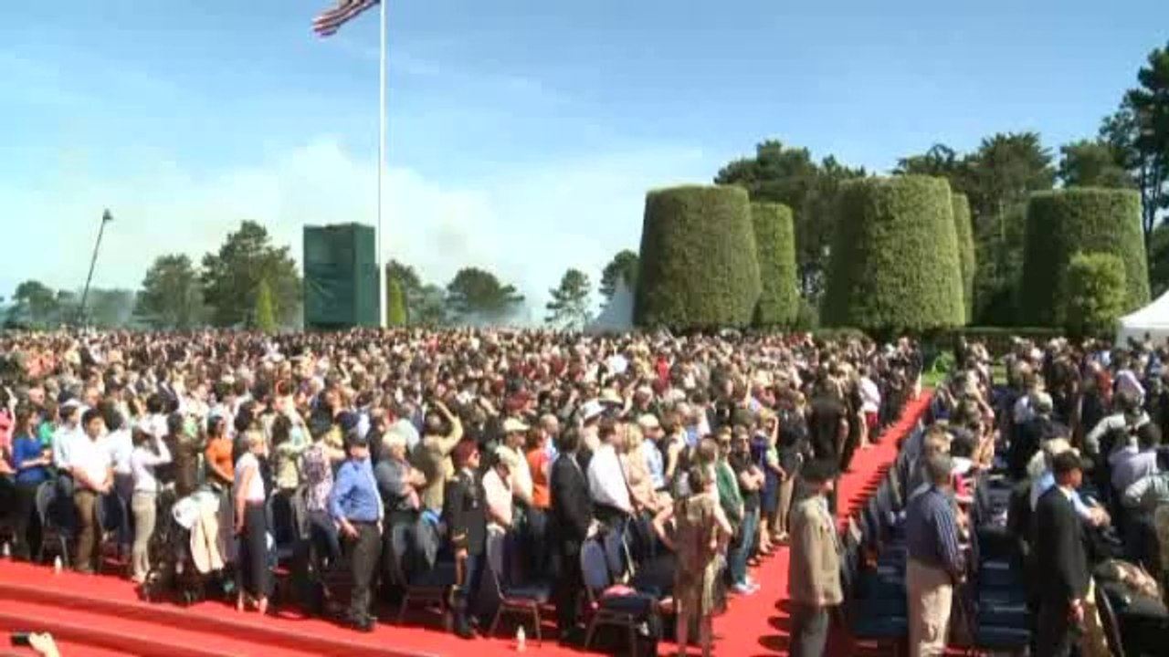 DDay: émotion au cimetière américain de Colleville-sur-mer