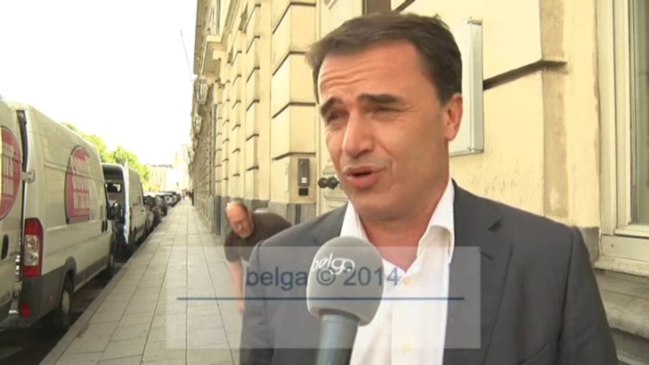 Formation fédérale: la crise commence, un mois après les élections