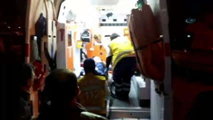 Tartıştığı Arkadaşının Boğazını Kesti