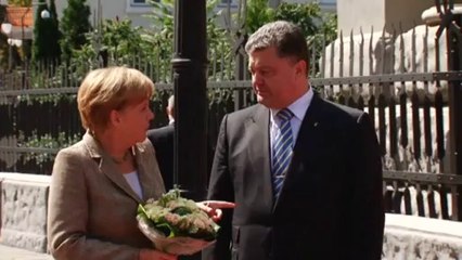 Ukraine: des morts à Donetsk, Merkel à Kiev