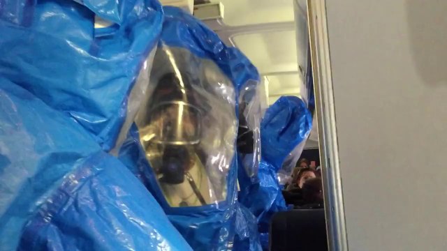 Guy Screams I'm Contaminated With Ebola During US Airways Flight 845 Philadelphia - Punta Cana | 08-10-2014