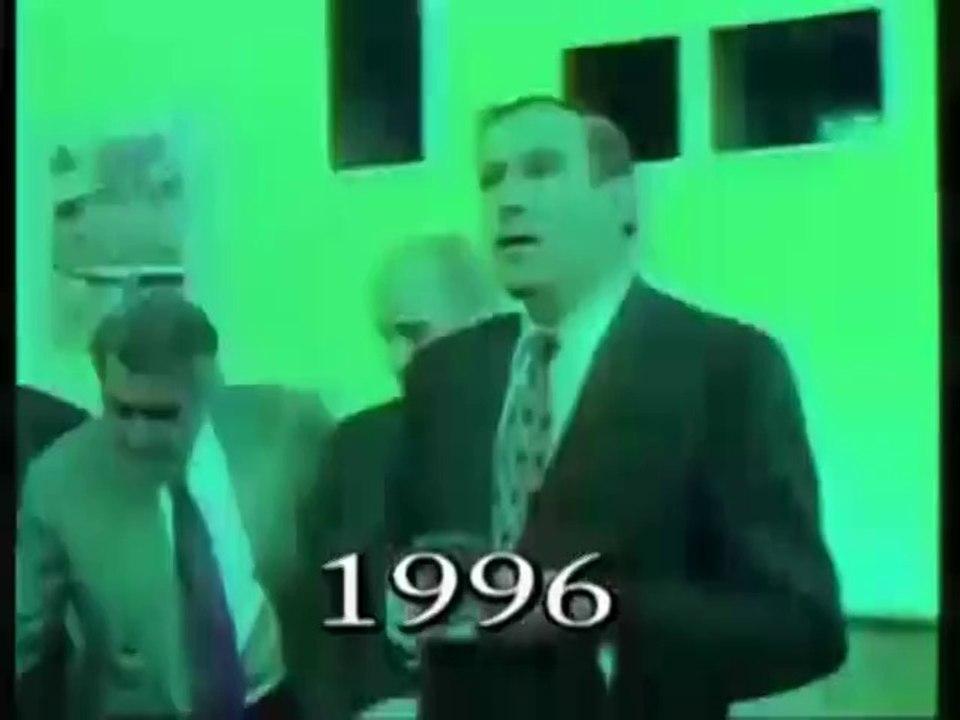 ՎԱՆՈ   ՍԻՐԱԴԵՂՅԱՆ