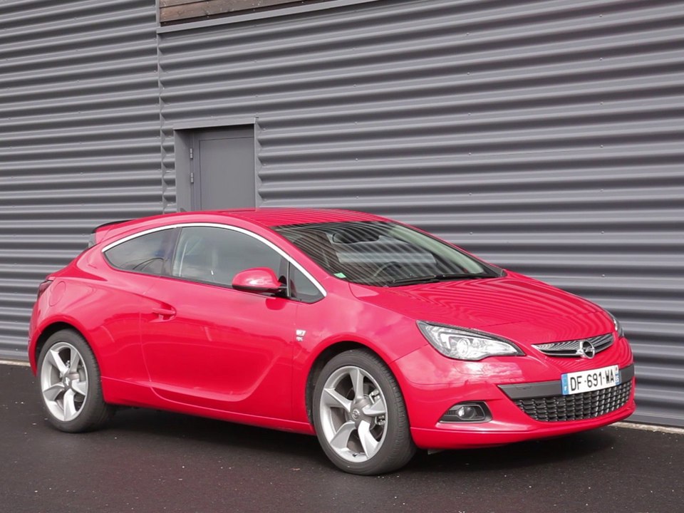 Essai Opel Astra GTC 1.6 Turbo 200 ch Sport Pack